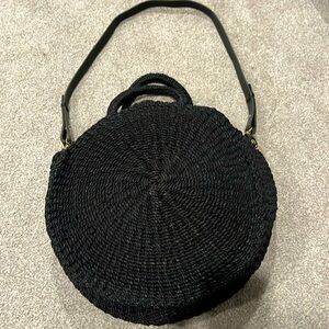 Clare V. Alice Moyen in Black